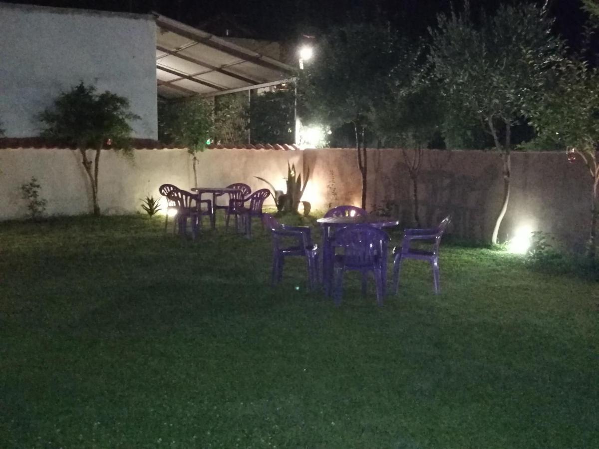 Ο Ακλόνητος Aparthotel Nea Mesagkala Exterior photo